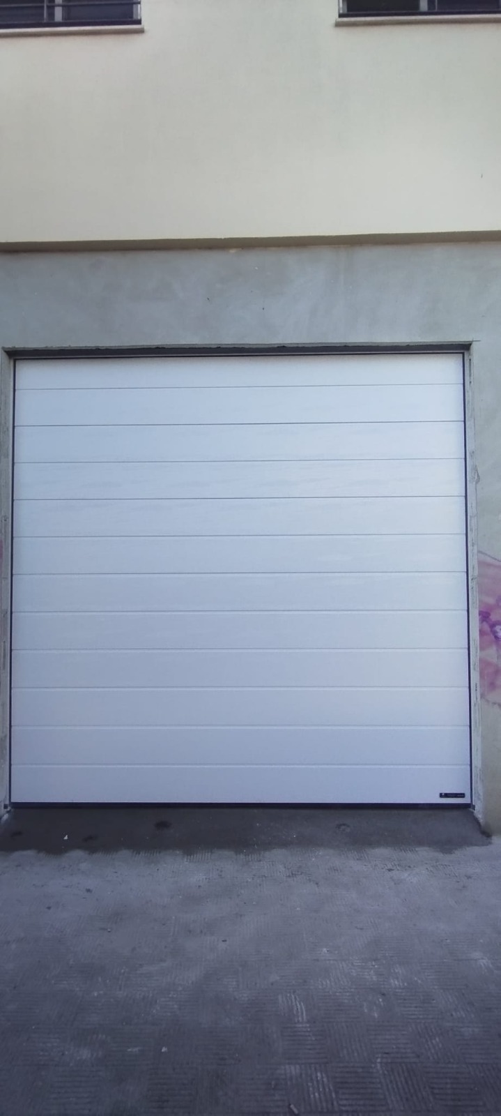gallery grid image